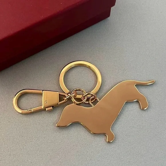 Gucci White and Gold Dog Bag Charm NO BOX - Picture 5 of 6